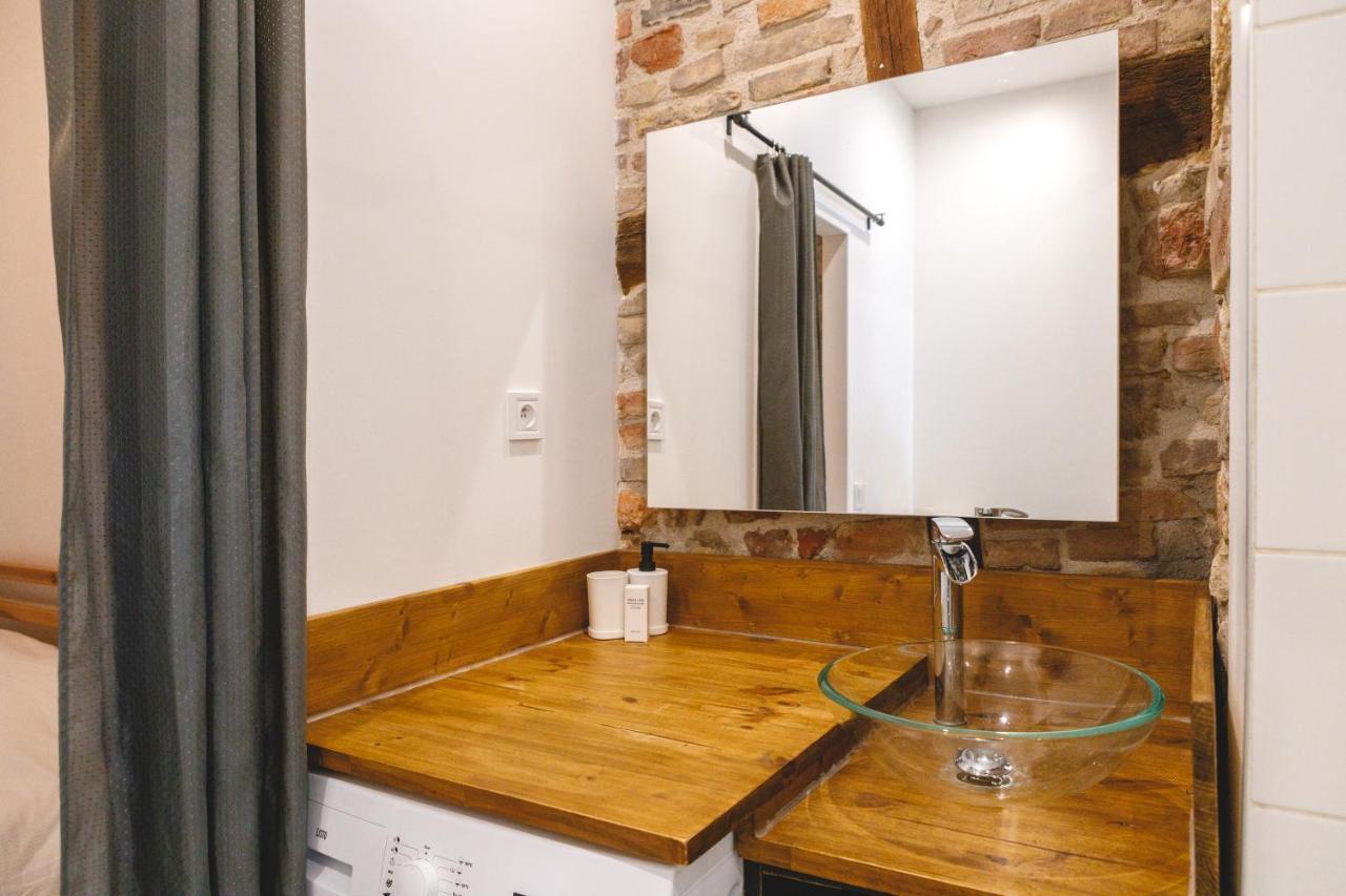 Appartement Hypercentre Rdc - New Location Бур-ен-Брес Екстериор снимка